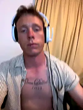 teeballin0001 online show from November 17, 1:48 pm