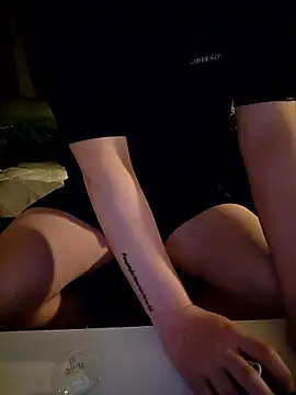 pokorogo2 online show from April 7, 5:48 pm