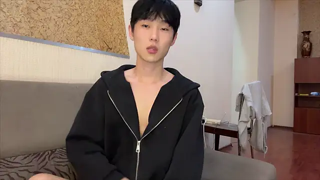 Brian Stars online show from February 1, 3:10 pm