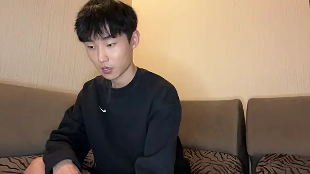 Brian Stars online show from March 5, 5:09 pm