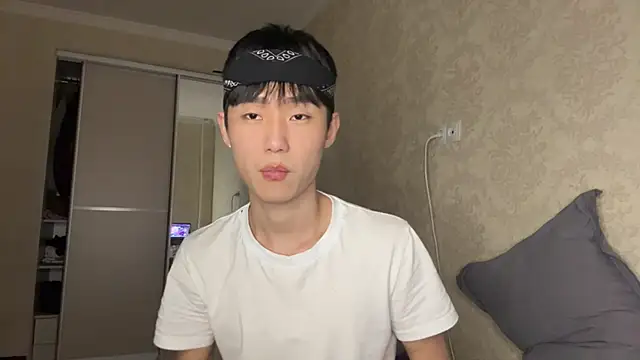 Brian Stars online show from June 10, 12:50 pm