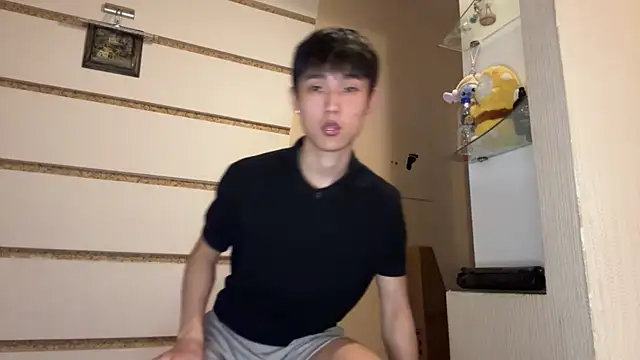 Brian Stars online show from April 1, 11:00 am