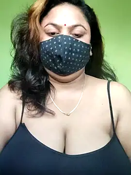 Snapshot of rani130 chatting on November 28, 1:17 am rani130 online show from November 28, 1:17 am