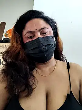rani130 online show from May 6, 1:31 am