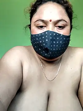 Snapshot of rani130 chatting on October 21, 1:05 am rani130 online show from October 21, 1:05 am