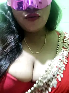 Snapshot of rani130 chatting on February 27, 5:58 pm rani130 online show from February 27, 5:58 pm