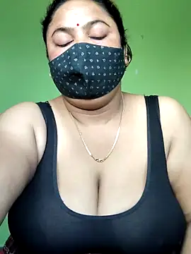 Snapshot of rani130 chatting on November 16, 1:21 am rani130 online show from November 16, 1:21 am