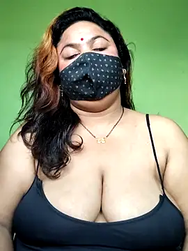 rani130 online show from February 25, 1:50 am