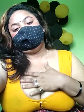 Snapshot of rani130 chatting on November 15, 1:31 am rani130 online show from November 15, 1:31 am