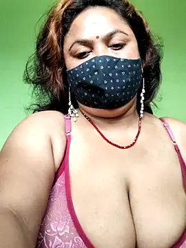 Snapshot of rani130 chatting on October 6, 1:29 am rani130 online show from October 6, 1:29 am