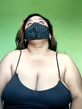 rani130 online show from February 5, 1:45 am