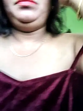 Snapshot of rani130 chatting on November 21, 1:15 am rani130 online show from November 21, 1:15 am