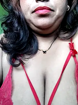 Snapshot of rani130 chatting on October 31, 1:13 am rani130 online show from October 31, 1:13 am