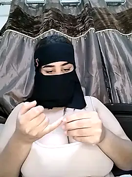 Snapshot of Maraamm chatting on October 12, 8:21 pm Maraamm online show from October 12, 8:21 pm