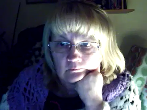 Snapshot of Violet5364 chatting on February 28, 8:07 pm Violet5364 online show from February 28, 8:07 pm