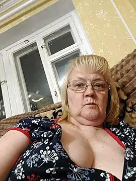 Violet5364 online show from April 5, 7:20 pm