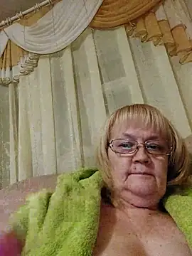 Violet5364 online show from December 18, 9:40 pm