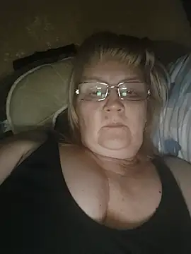 Violet5364 online show from March 14, 9:43 pm