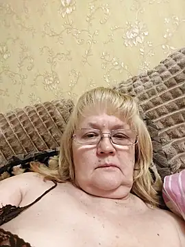 Violet5364 online show from March 4, 8:27 pm