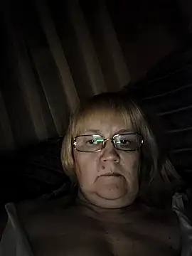 Violet5364 online show from April 12, 8:45 pm