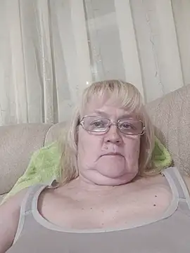 Violet5364 online show from December 1, 8:53 pm