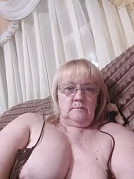 Violet5364 online show from June 6, 8:14 pm