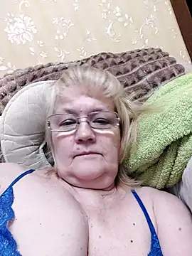 Violet5364 online show from January 8, 9:54 pm