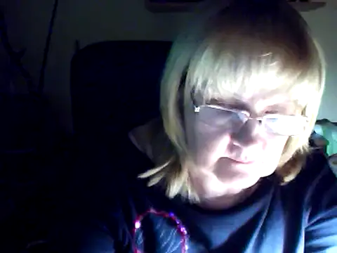 Snapshot of Violet5364 chatting on February 26, 6:37 pm Violet5364 online show from February 26, 6:37 pm