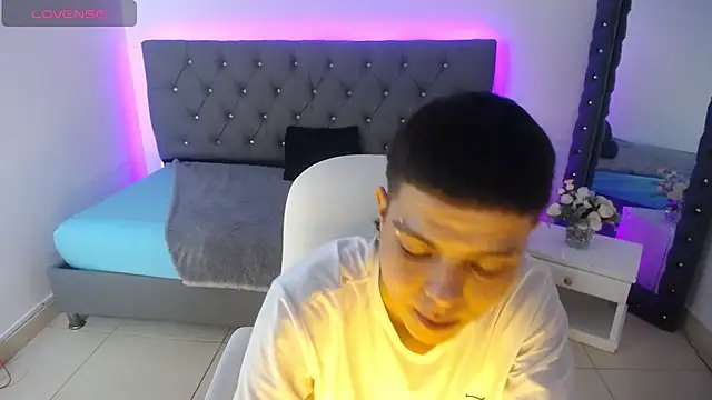 SebastianCollinss online show from February 14, 11:53 am