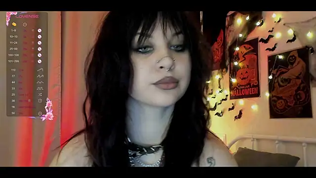 marynixoxo online show from October 30, 7:00 pm