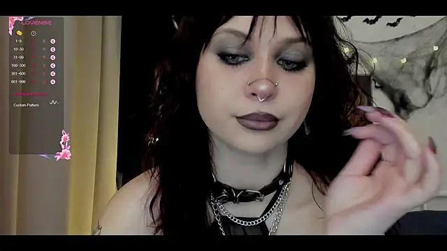 marynixoxo online show from October 31, 9:28 am