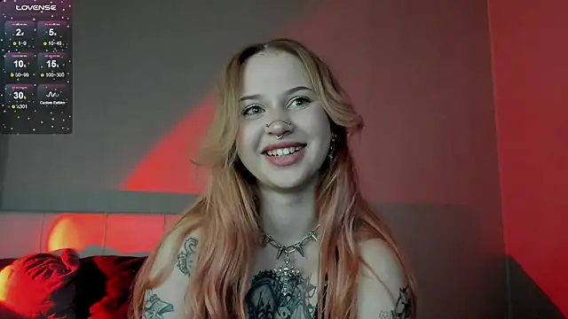 Snapshot of marynixoxo chatting on February 15, 12:22 pm marynixoxo online show from February 15, 12:22 pm