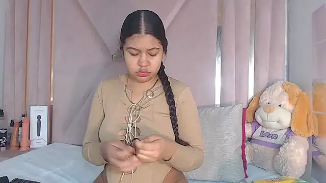 EvansDarling online show from December 3, 11:53 am