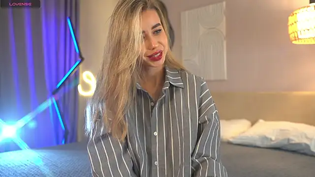 Snapshot of _Spring_Day_ chatting on November 29, 11:32 am Spring Day online show from November 29, 11:32 am