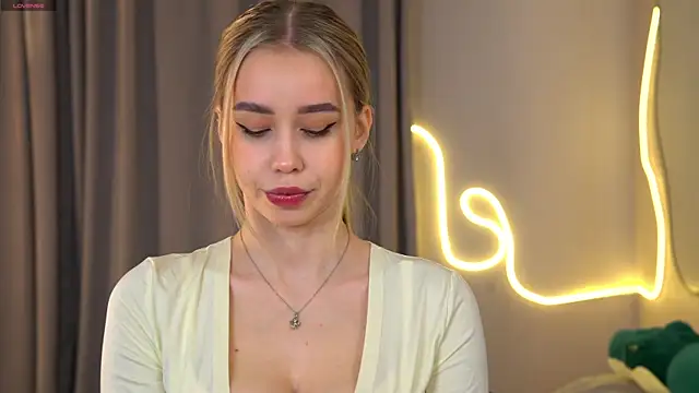 Snapshot of _Spring_Day_ chatting on October 27, 8:26 am Spring Day online show from October 27, 8:26 am