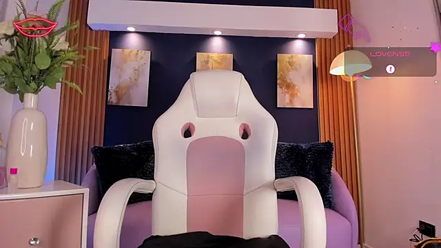 Stefy Harris online show from April 3, 3:24 am