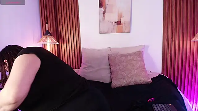 Snapshot of Stefy_Harris chatting on June 20, 3:33 am Stefy Harris online show from June 20, 3:33 am