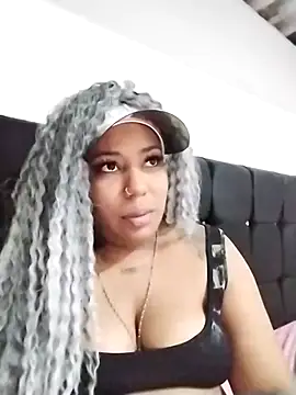 emma purple  online show from March 28, 11:28 pm