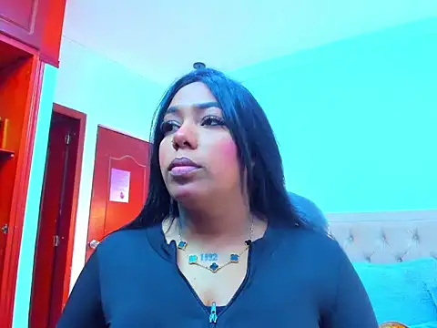 Snapshot of emma_purple_ chatting on September 30, 12:22 pm emma purple online show from September 30, 12:22 pm