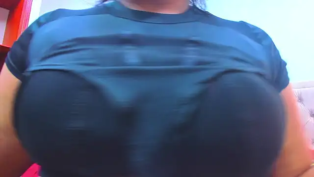 Snapshot of emma_purple_ chatting on January 10, 5:41 pm emma purple online show from January 10, 5:41 pm