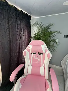 alejandra jonees online show from January 31, 8:40 pm