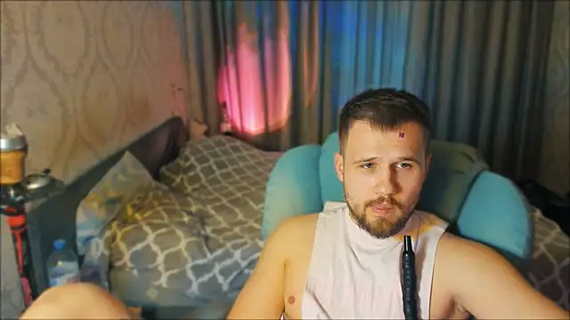 Vladik b online show from March 13, 5:40 pm