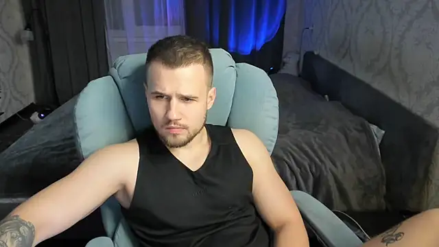 Vladik b online show from March 18, 8:59 pm