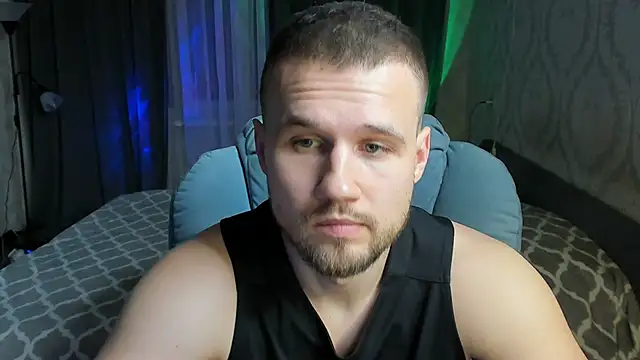 Vladik b online show from March 1, 7:26 pm