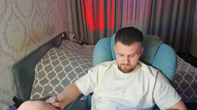 Vladik b online show from March 6, 6:36 pm