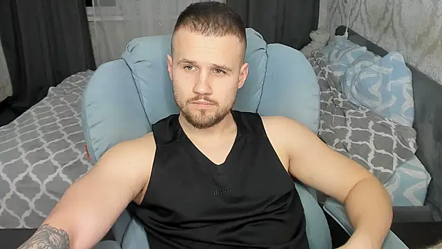 Vladik b online show from February 19, 9:25 pm