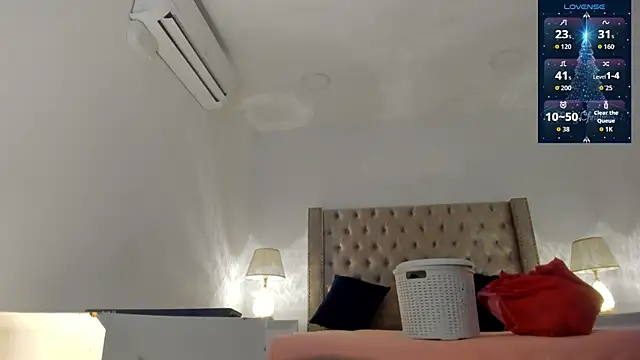 CandieGilson   online show from December 22, 12:05 pm