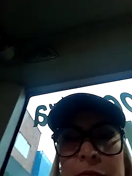 CandieGilson   online show from December 19, 11:12 am