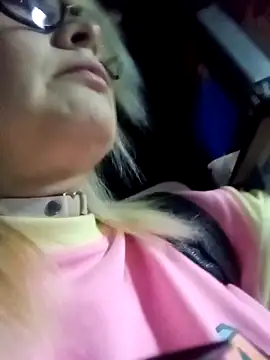 CandieGilson   online show from February 25, 10:48 am