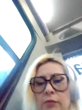 CandieGilson   online show from March 27, 11:11 am